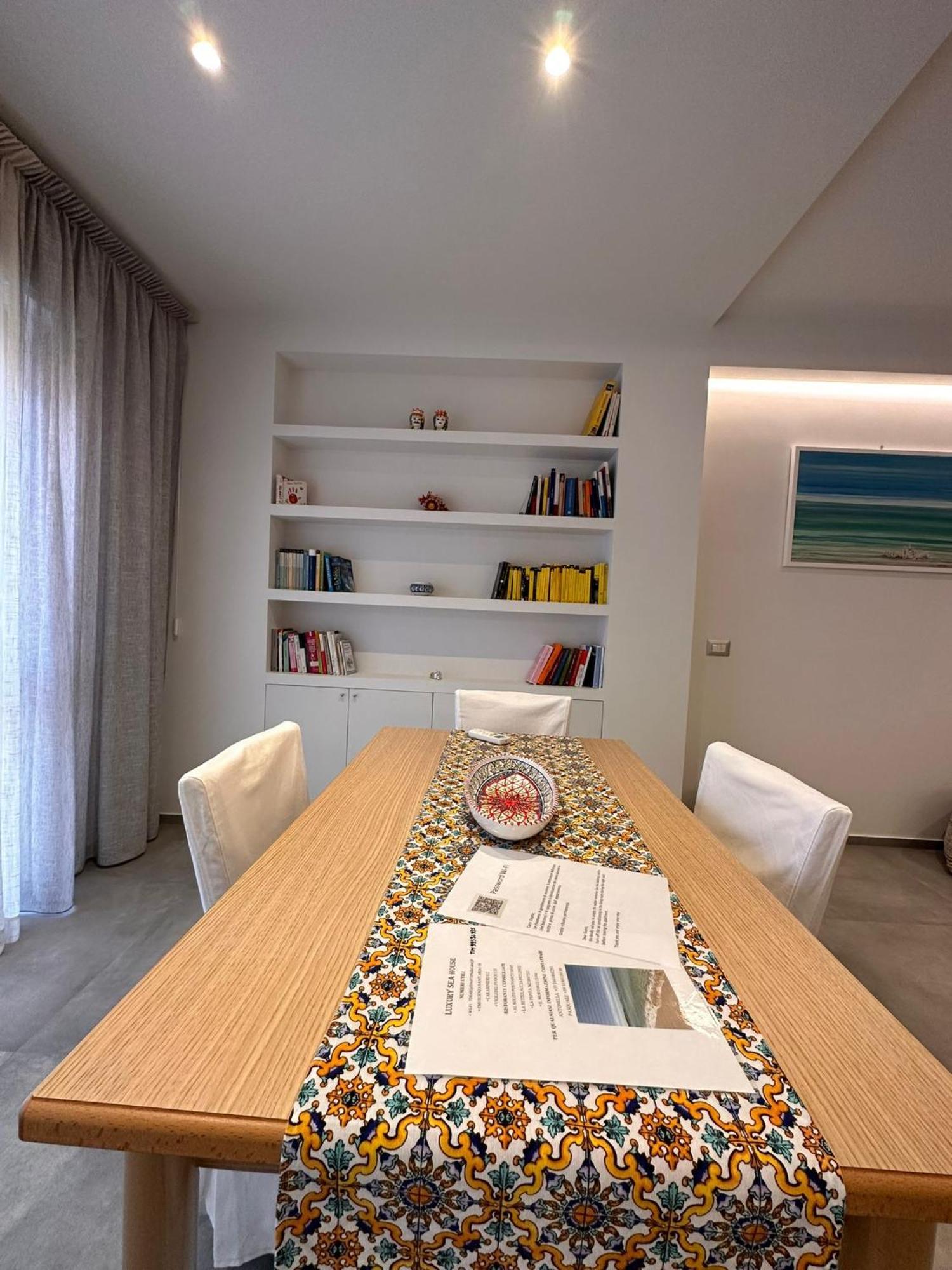Luxury Sea House Apartment Trapani Ngoại thất bức ảnh